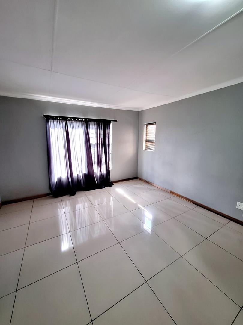 To Let 3 Bedroom Property for Rent in Minerva Gardens Northern Cape